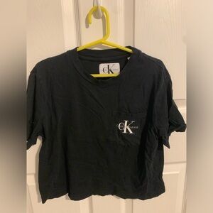Size medium black cropped t shirt from calvin klein.